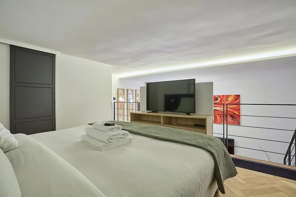 Duplex Center Of Paris By Studioprestige