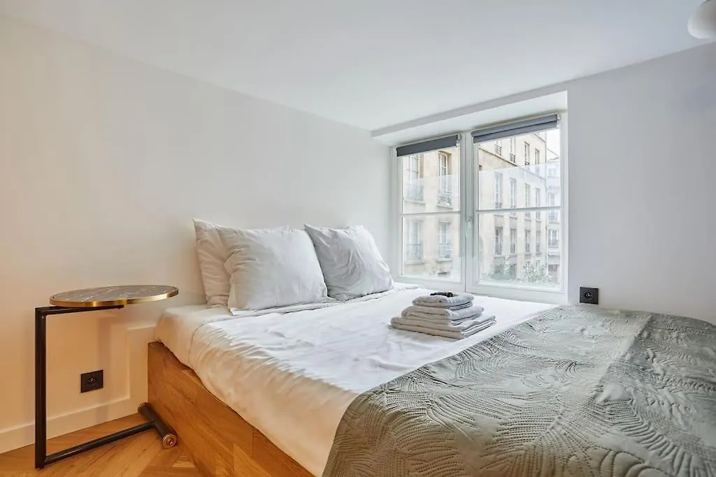 Duplex Center Of Paris By Studioprestige